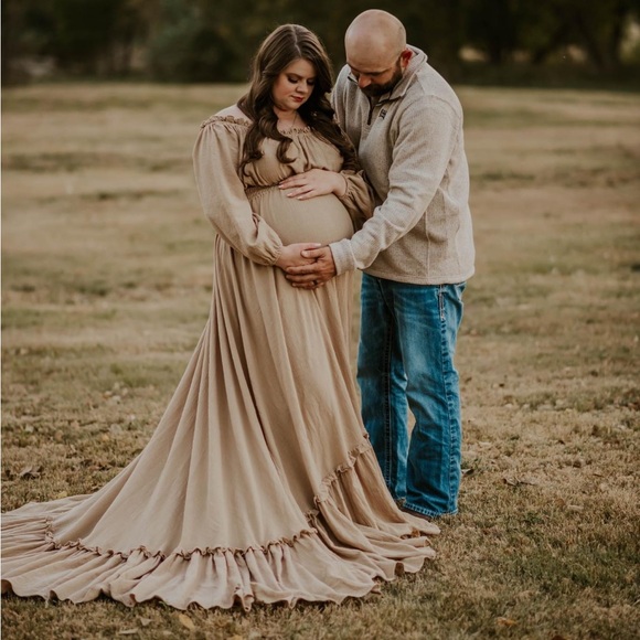 Eve Boho Maternity Photoshoot Dress - Picture 1 of 2